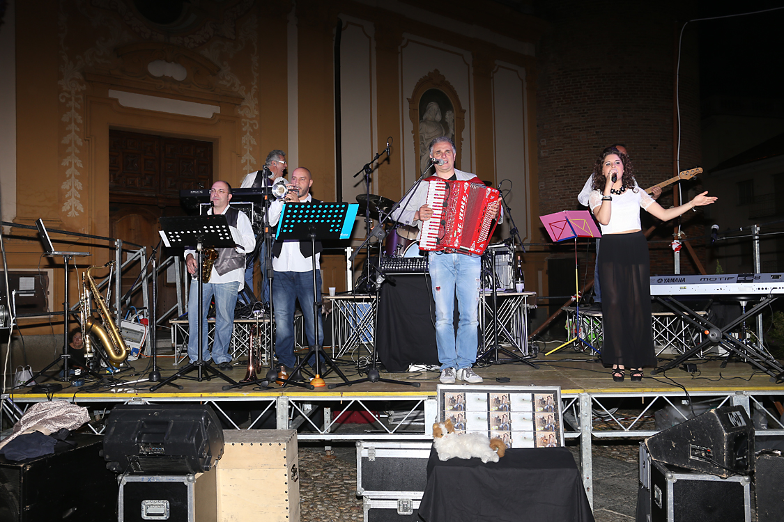 115_  La Barbera incontra - Orchestra Loris Gallo.jpg